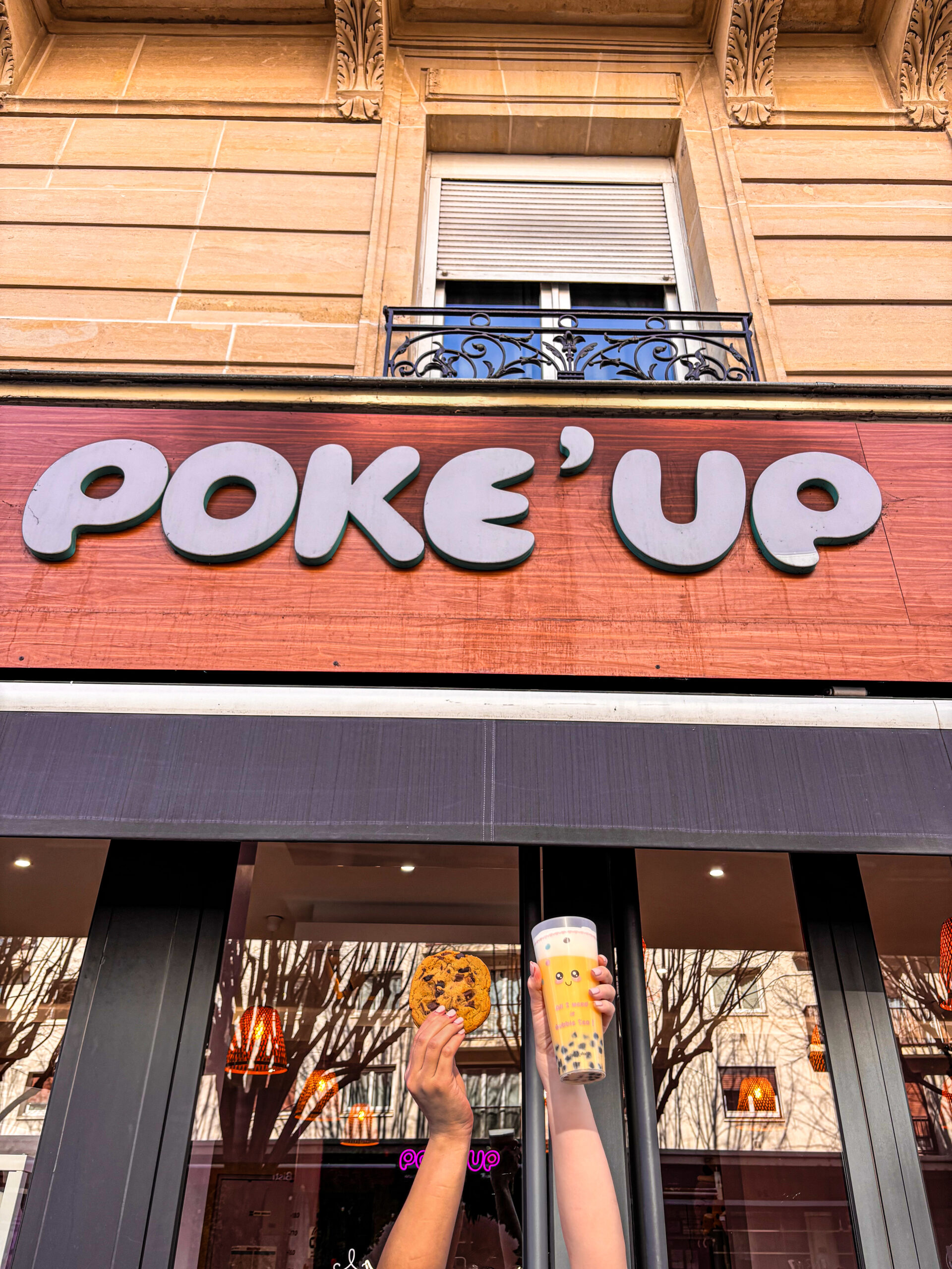 Façade POKE UP