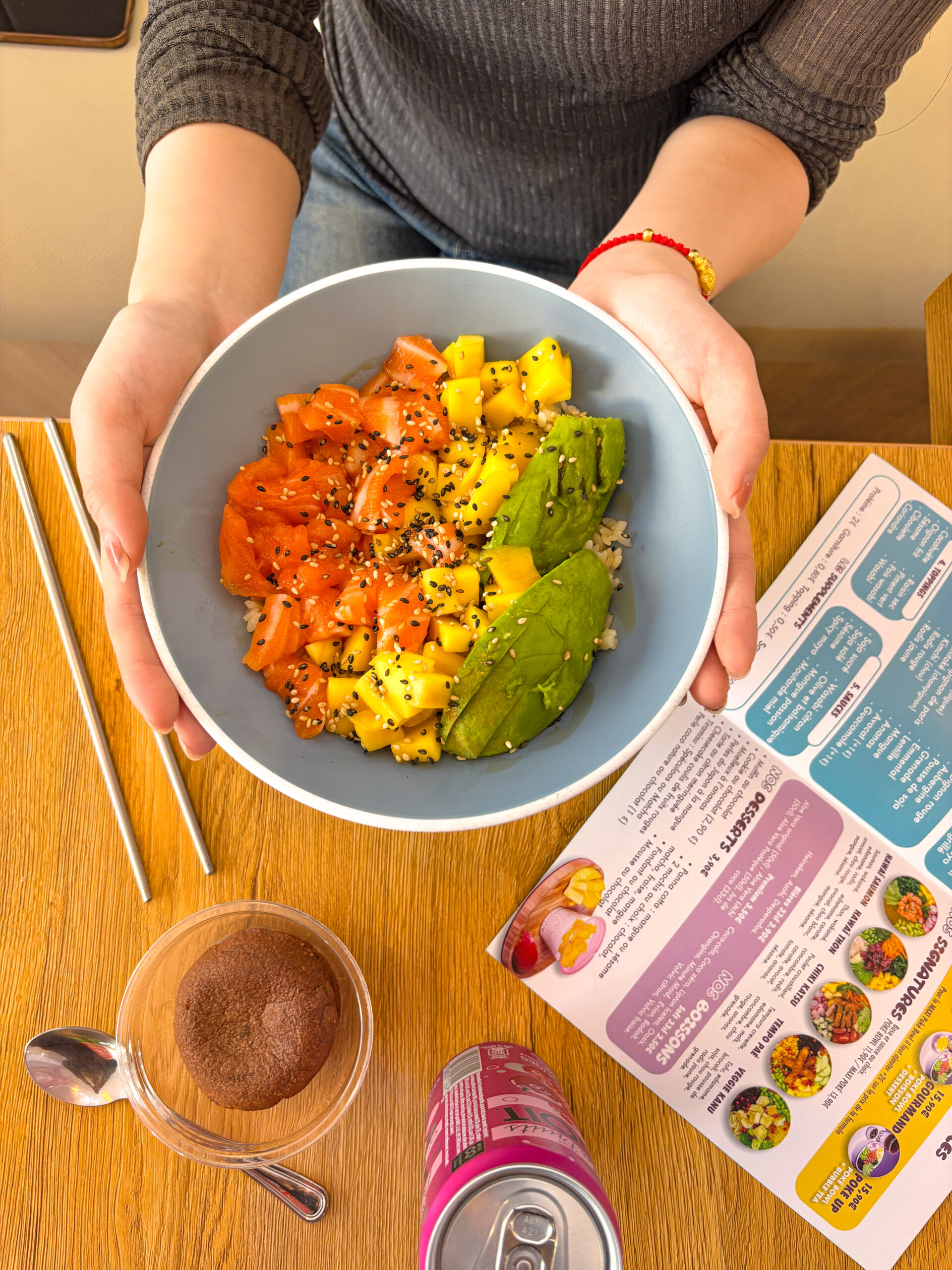 Poke bowl en gros plan